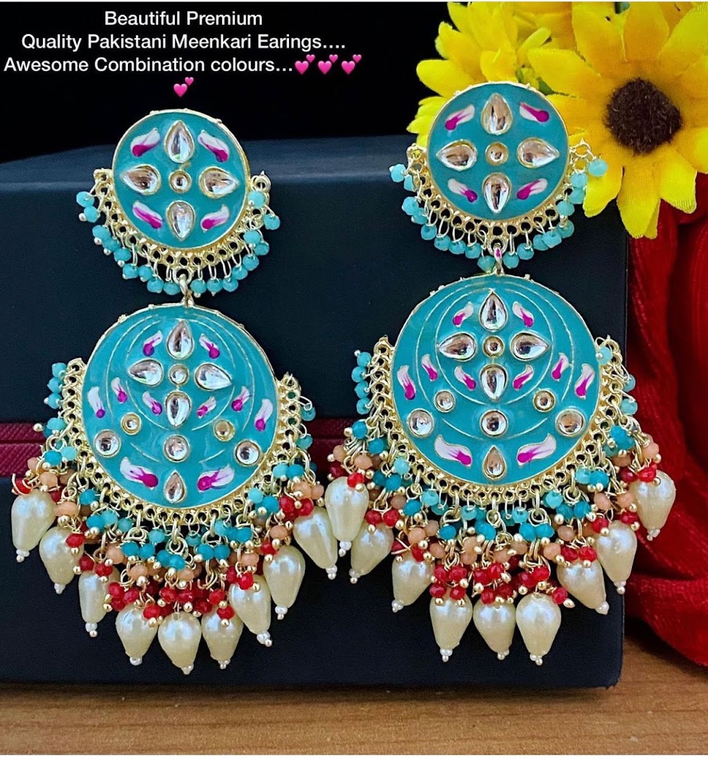 Nagina Fashion | 19817 24 Ave, Langley Twp, BC V2Z 1Y6, Canada | Phone: (778) 536-7896