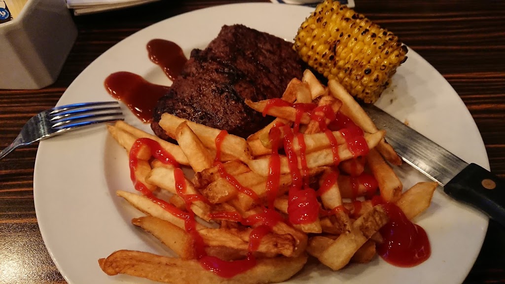 Chucks Roadhouse Bar & Grill | 700 Taunton Rd E, Whitby, ON L1R 0K6, Canada | Phone: (905) 620-0001
