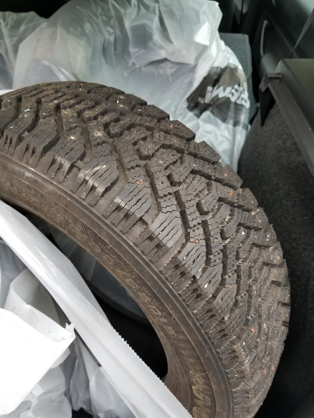 Tire Exchange | 3745 Trans-Canada Hwy, Cobble Hill, BC V0R 1L7, Canada | Phone: (250) 743-6743