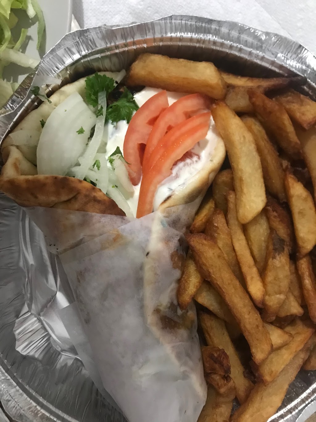 Restaurant Souvlaki | 35 Rue Fusey, Trois-Rivières, QC G8T 7S5, Canada | Phone: (819) 373-4073