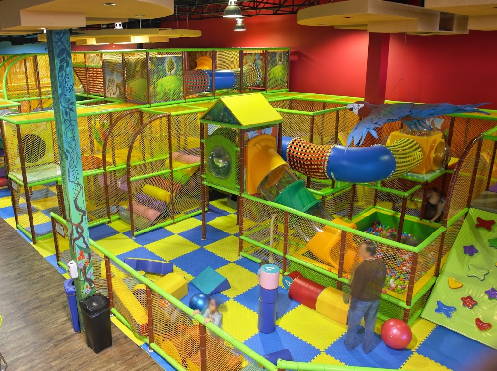 Mille Pattes Amusements | 40 Rue Jacques-Nau, Lévis, QC G6V 9J4, Canada | Phone: (418) 835-6555