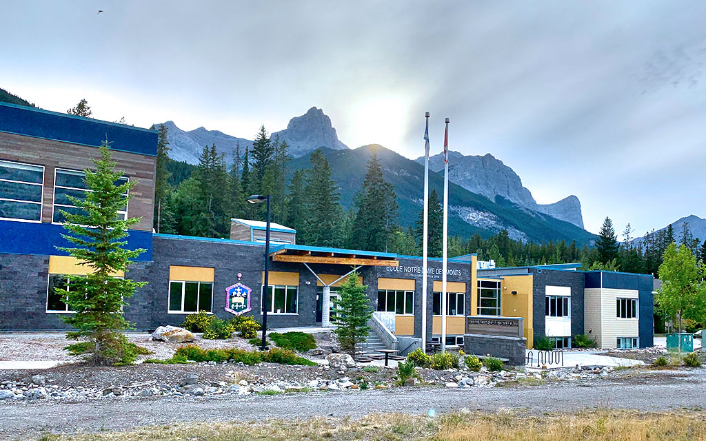 HM Brick and Stone Ltd. | 270 Hillcrest Heights SW, Airdrie, AB T4B, Canada | Phone: (403) 926-7610