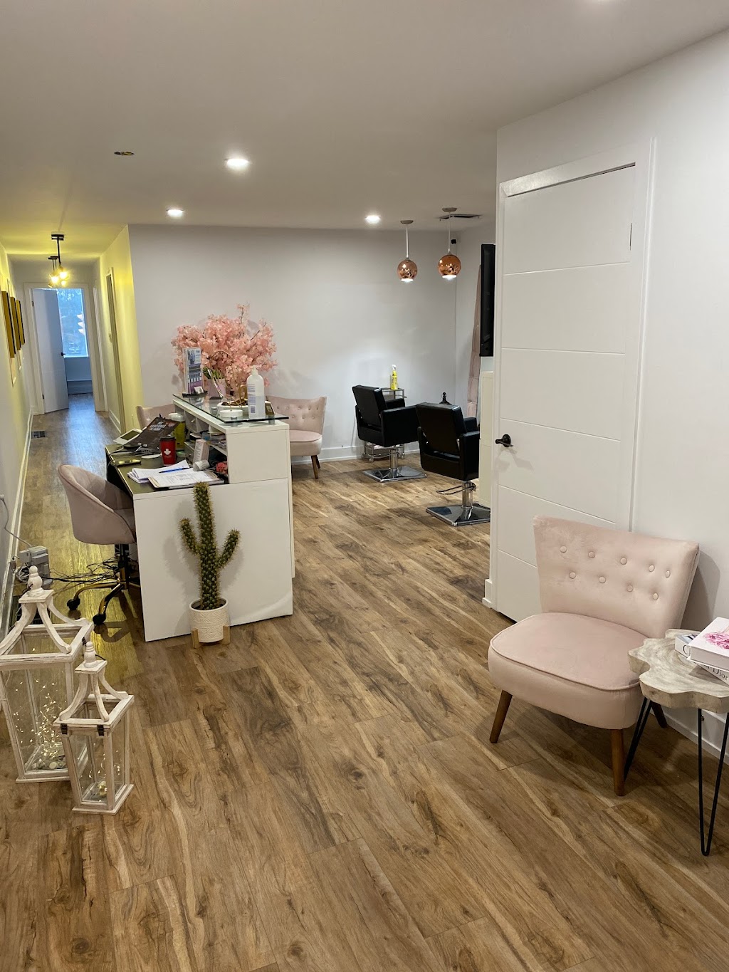 Tru belle beauty lounge | 1807 ( A Lawrence Ave E, Scarborough, ON M1R 2Y3, Canada | Phone: (647) 447-8629