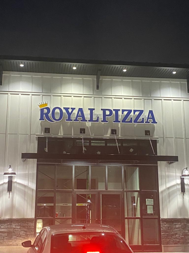 Royal Pizza - Seton | 3775 202 Ave SE Unit 150, Calgary, AB T3M 2L3, Canada | Phone: (587) 330-3227