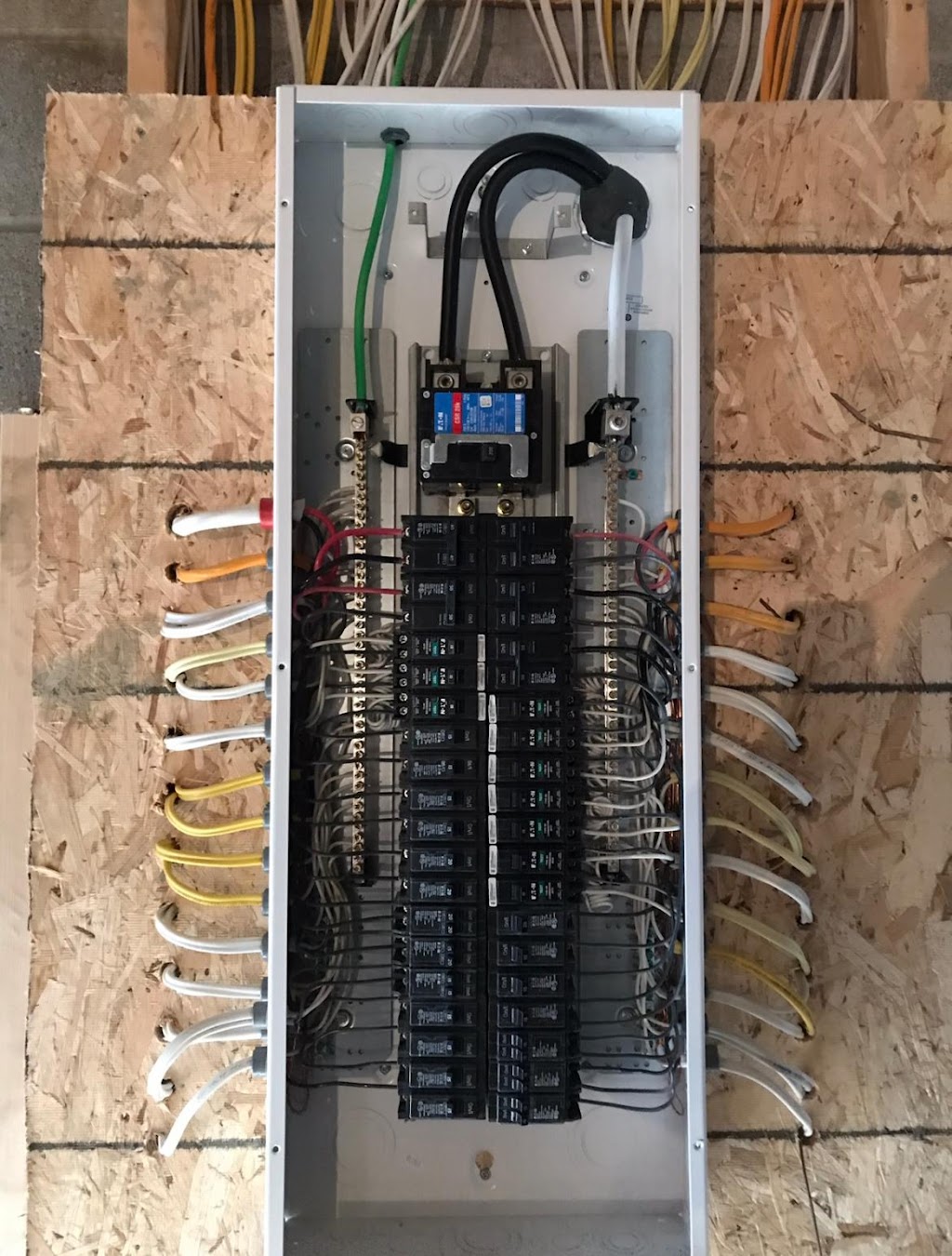 Green Electrical Inc | Electricians Toronto | 56 Hawkview Blvd, Woodbridge, ON L4H 2E2, Canada | Phone: (416) 887-6088