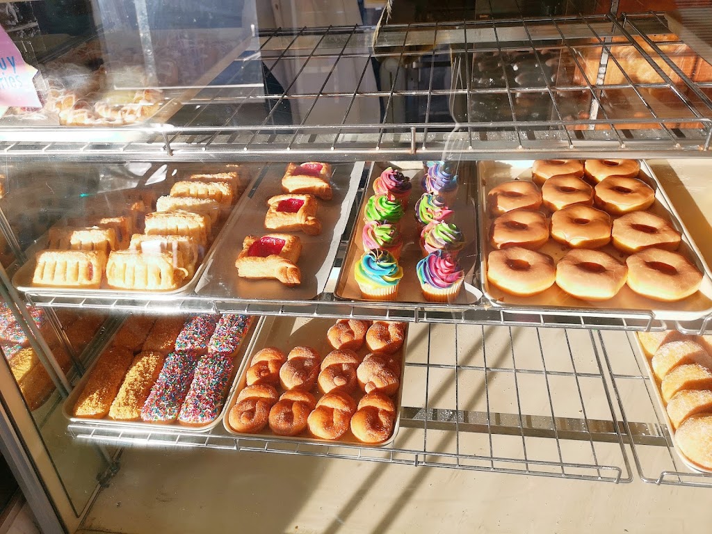 Watrous Bakery & Coffee Shop | 305 Main St, Watrous, SK S0K 4T0, Canada | Phone: (306) 946-3873