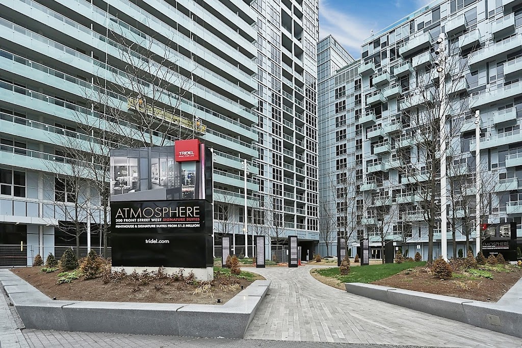 NAPA Inc - Furnished Suites Mississauga | 3888 Duke of York Blvd Suite#2836, Mississauga, ON L5B 4P5, Canada | Phone: (416) 821-5399