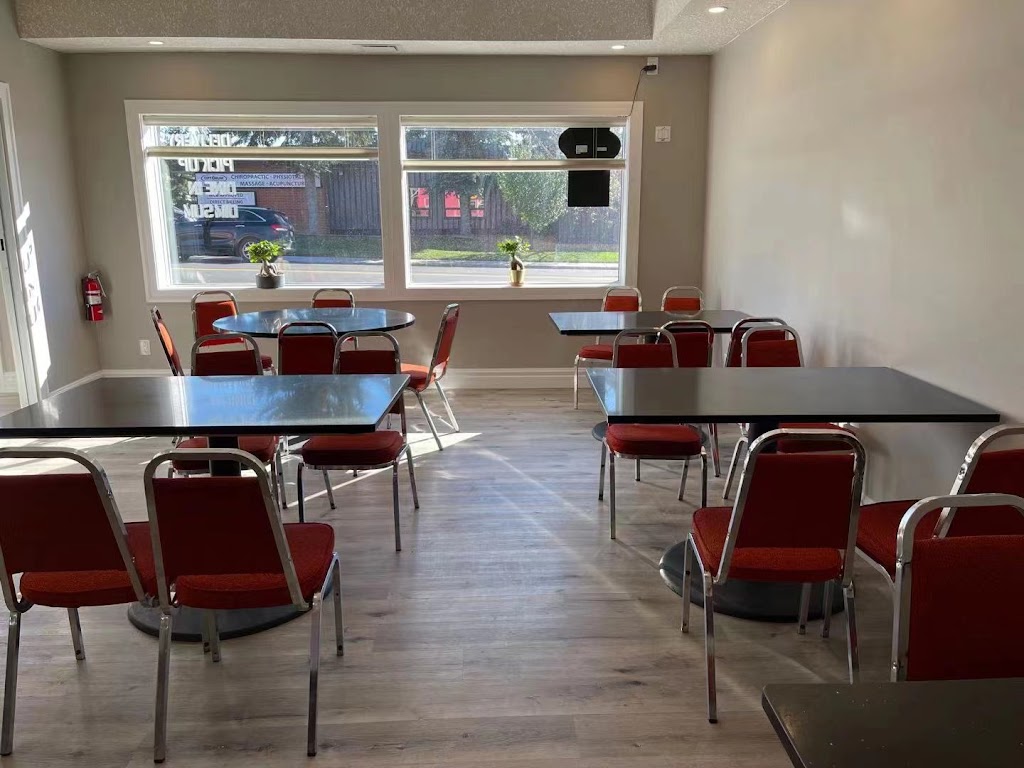 Ginger Chicken | 122 1 Ave NE, Airdrie, AB T4B 0R6, Canada | Phone: (403) 980-8086