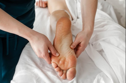 Signature Massage and Reflexology | 1910 18th St, Coaldale, AB T1M 1A1, Canada | Phone: (403) 331-7476