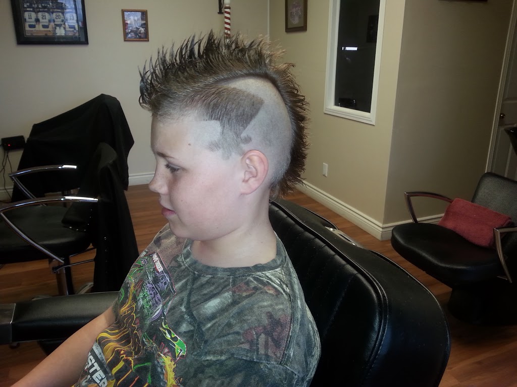 Terrys Barber Shop | hair care | 575 West Street S #8, Orillia, ON L3V 5H4, Canada | 7052598600 OR +1 705-259-8600