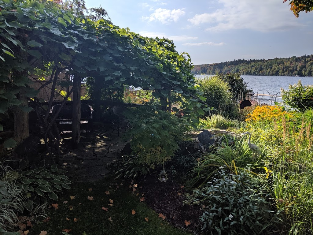 Auberge Majella | 2781 Rue de la Baie des Sables, Lac-Mégantic, QC G6B 1R5, Canada | Phone: (819) 583-6462