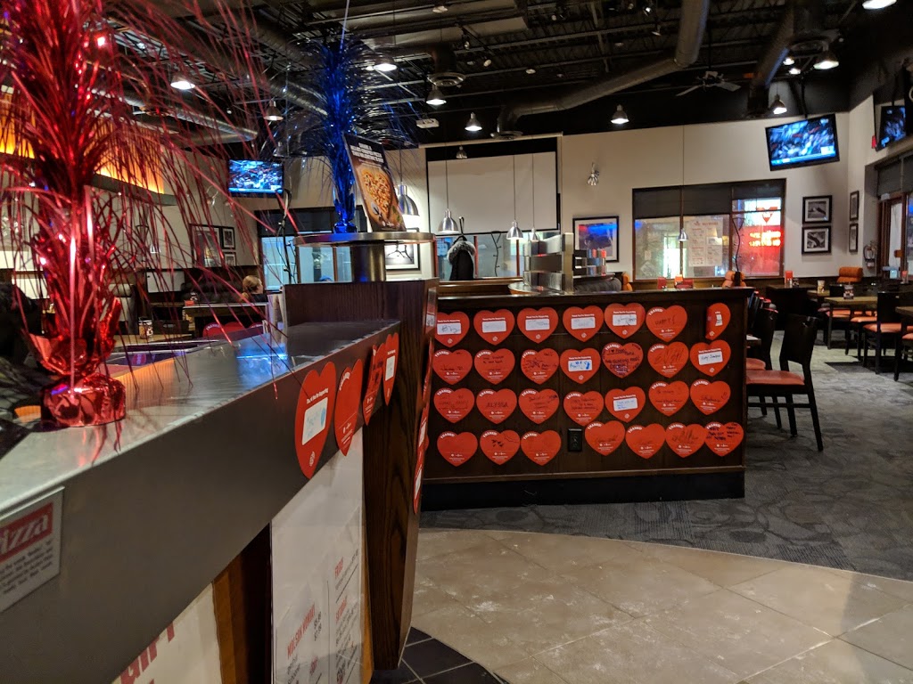 Boston Pizza | 2910 Major Mackenzie Dr E, Markham, ON L6C 1J6, Canada | Phone: (905) 927-0000