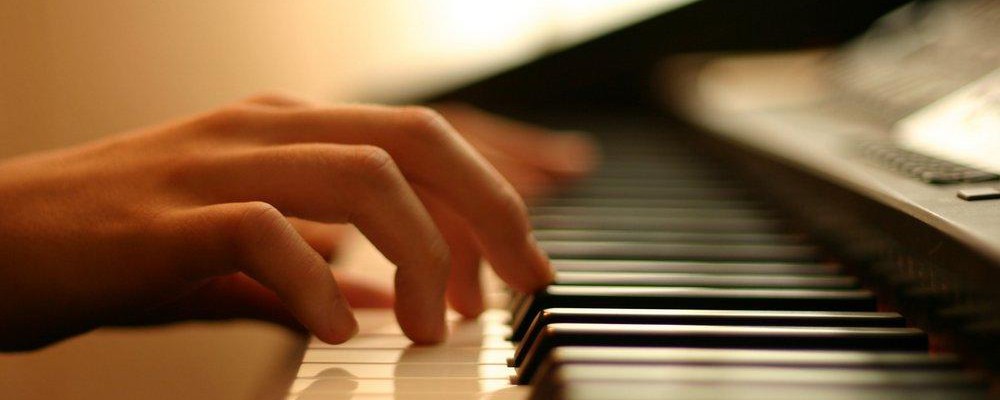 Elizabeth Jorgensen Piano | 706 305 St, Kimberley, BC V1A 3H7, Canada | Phone: (250) 908-0581