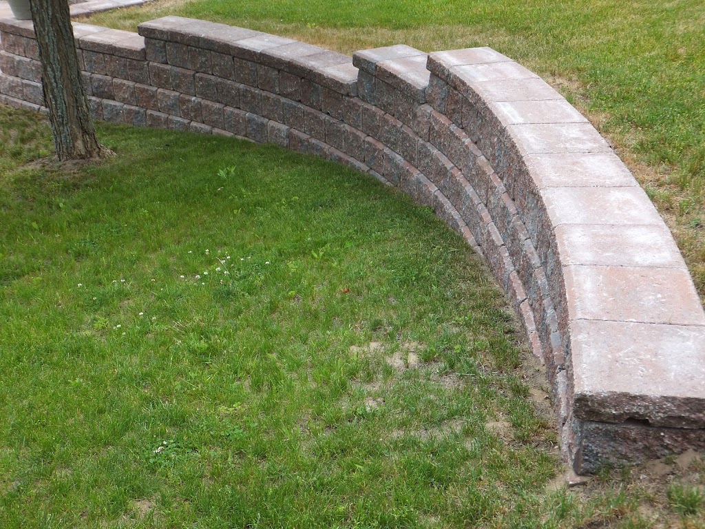 Kingston Interlocking Paving Stone | 2883 Leeman Rd, Elginburg, ON K0H 1M0, Canada | Phone: (613) 547-6411