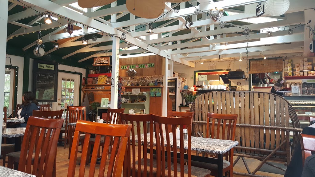 Cafe Zanzibar | 1164 Stelly’s X Road, Brentwood Bay, BC V8M 1C3, Canada | Phone: (250) 544-1475