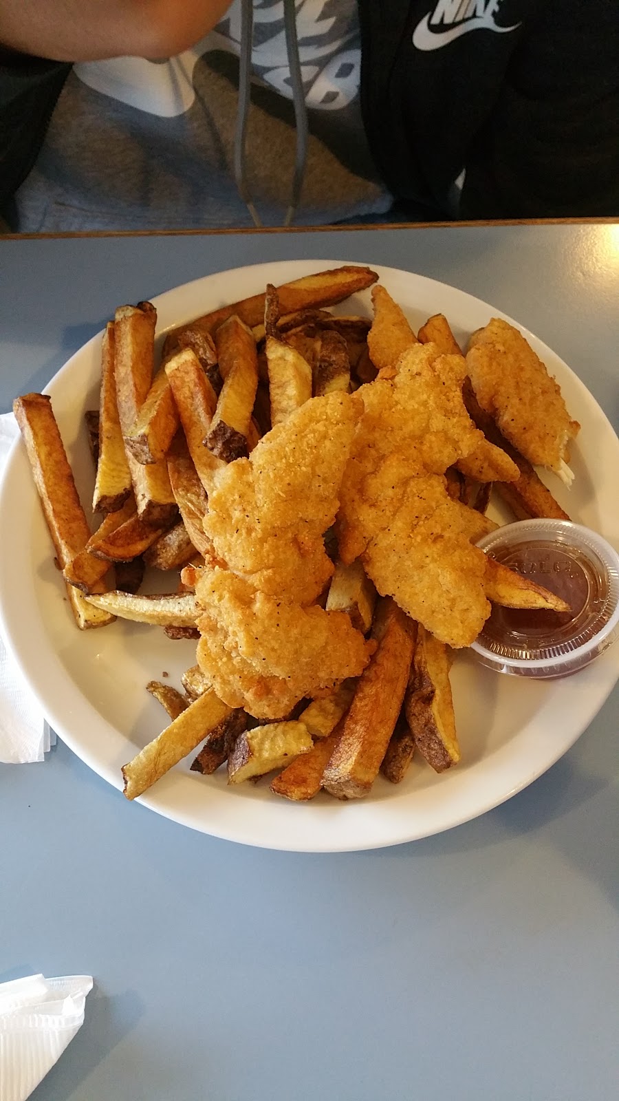Urban Café/ Chesters Chicken | 111 Chartrand Ave, Logan Lake, BC V0K 1W0, Canada | Phone: (250) 523-0047