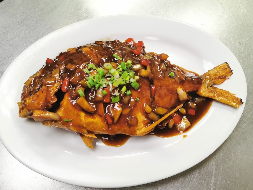 小皇蜂 | 13823 127 St NW, Edmonton, AB T6V 1A8, Canada | Phone: (780) 456-8128