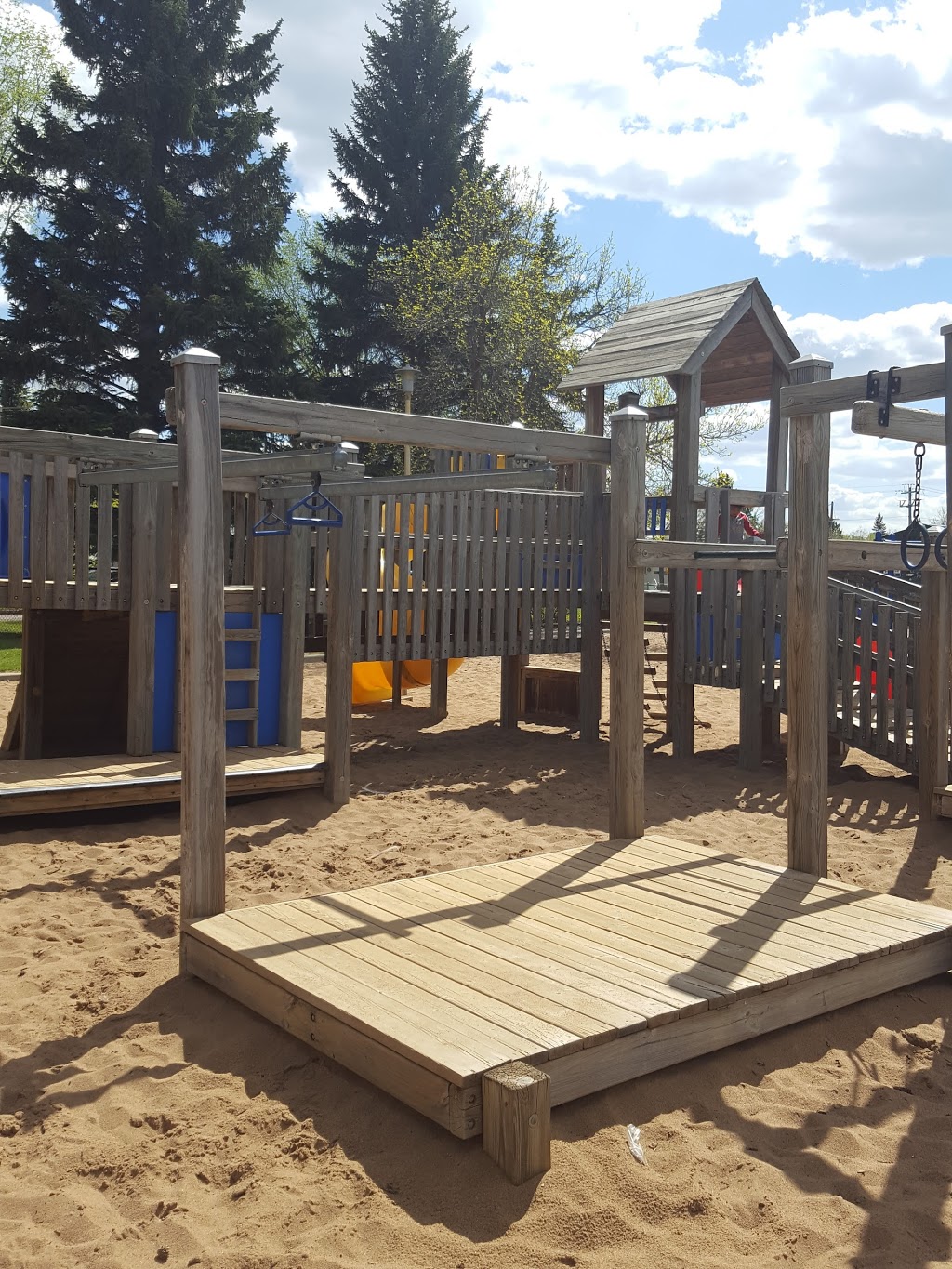 Allendale School | 6415 106 St NW, Edmonton, AB T6H 2V5, Canada | Phone: (780) 434-6756