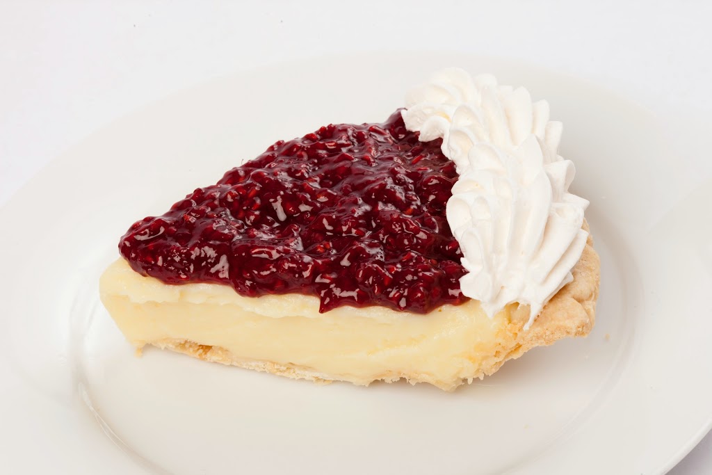 Achatz Handmade Pie Company | 75700 North Ave, Armada, MI 48005, USA | Phone: (586) 784-4743
