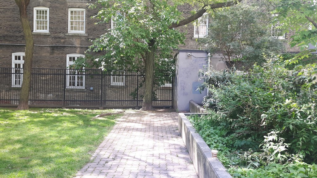 McGill Granby Parkette | 9 McGill St, Toronto, ON M5B 2E7, Canada