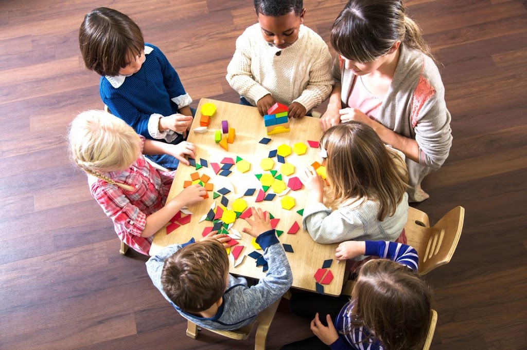 Little Champs Daycare | 58 Dawson Rd, Guelph, ON N1H 1A8, Canada | Phone: (647) 809-0003