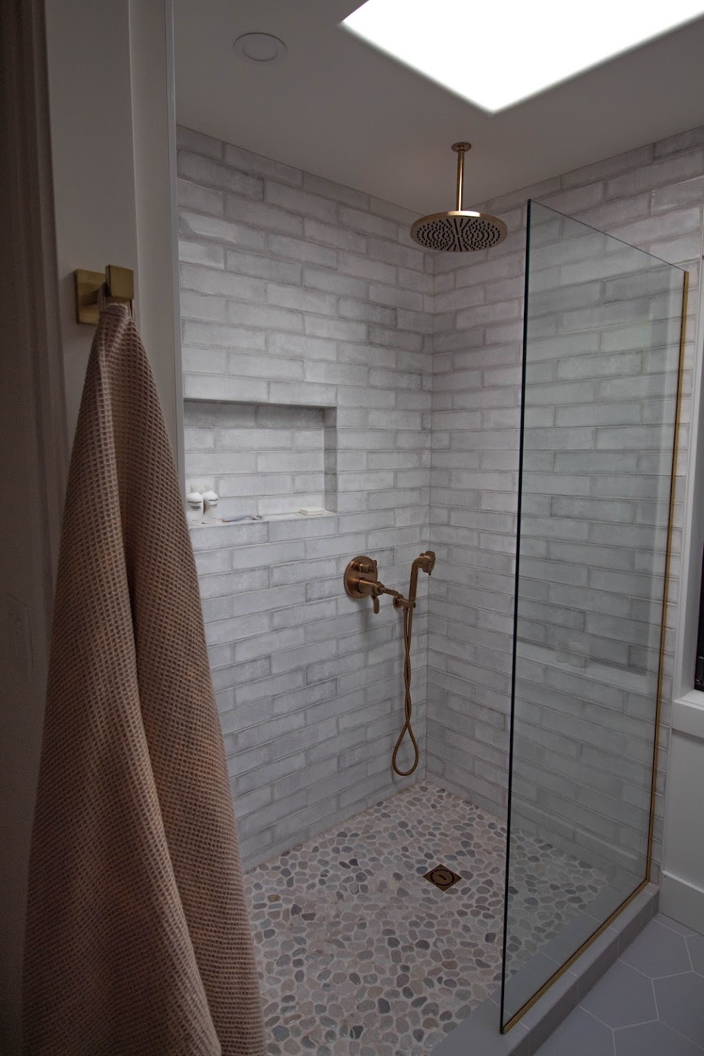 Matt How Construction Ltd. | 6530 Sutherland Ave, Powell River, BC V8A 4W7, Canada | Phone: (604) 414-5056