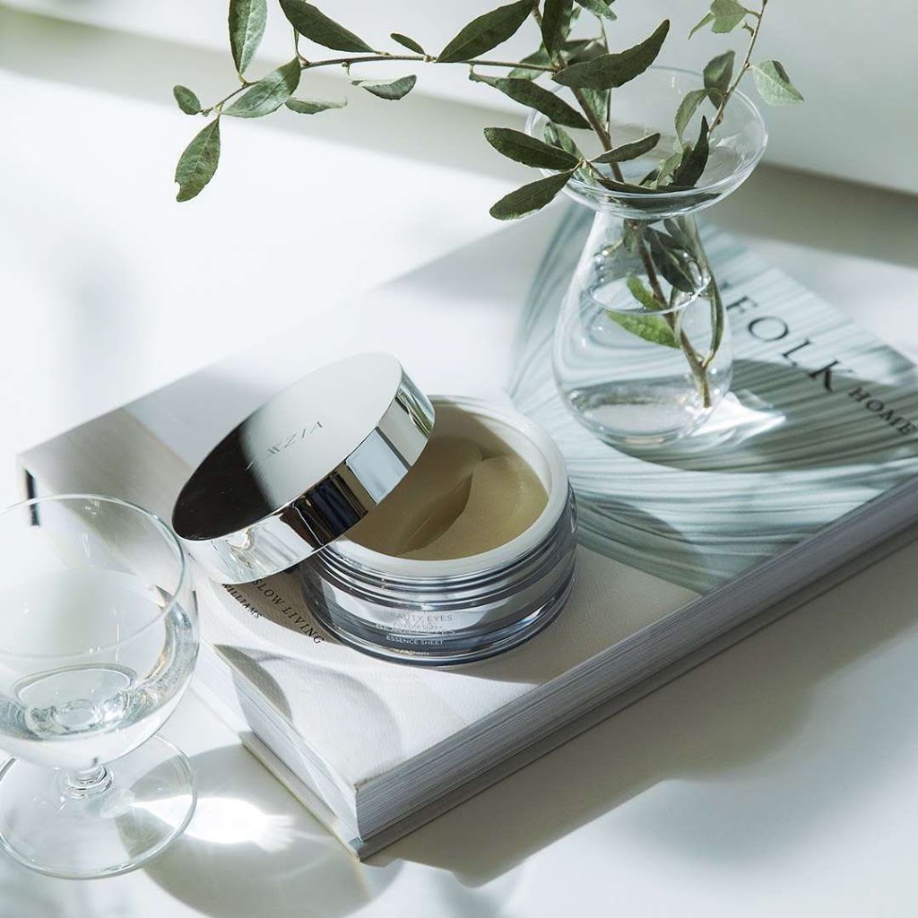 Pick Me Luxe Beauty Aesthetics | 1318 Centre A St NE #100, Calgary, AB T2E 2R7, Canada | Phone: (403) 465-4650