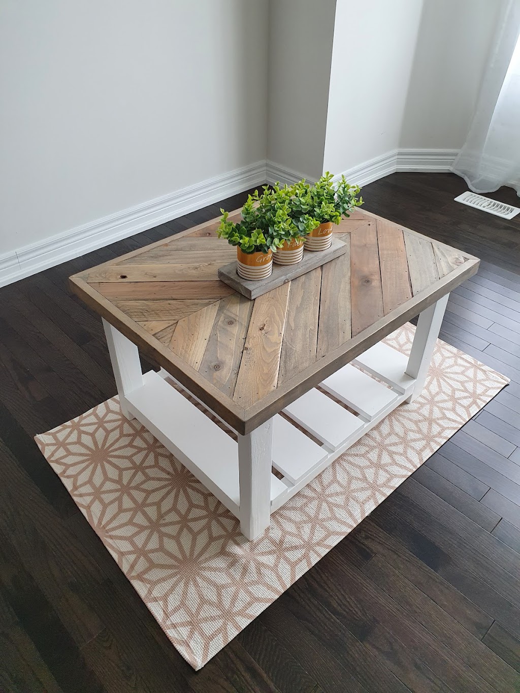 The Reclaimed Tree Wood Design | 2754 Donald Cousens Pkwy, Markham, ON L6B 0X8, Canada | Phone: (647) 892-5563