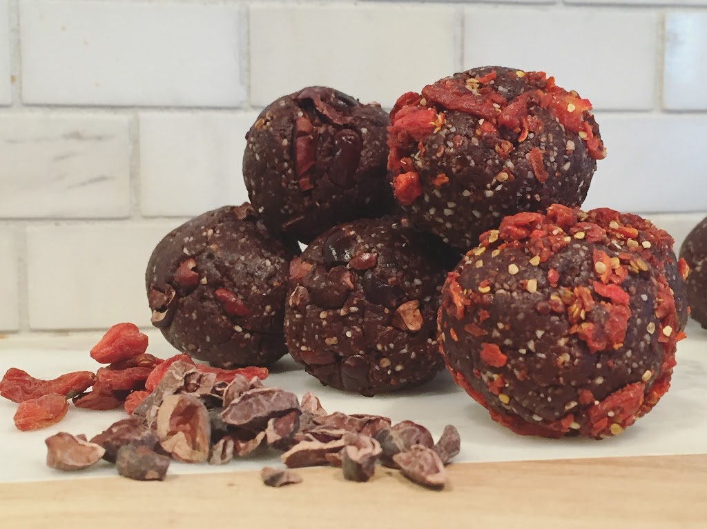 Julias Joyful Kitchen | 388 Switchgrass St, Oakville, ON L6M 0Z3, Canada | Phone: (905) 399-7482