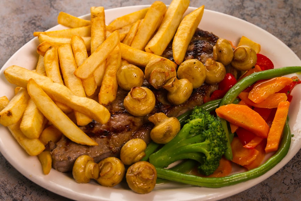 North Star Restaurant | 14368 Elginfield Rd, Lucan, ON N0M 2J0, Canada | Phone: (519) 227-4036