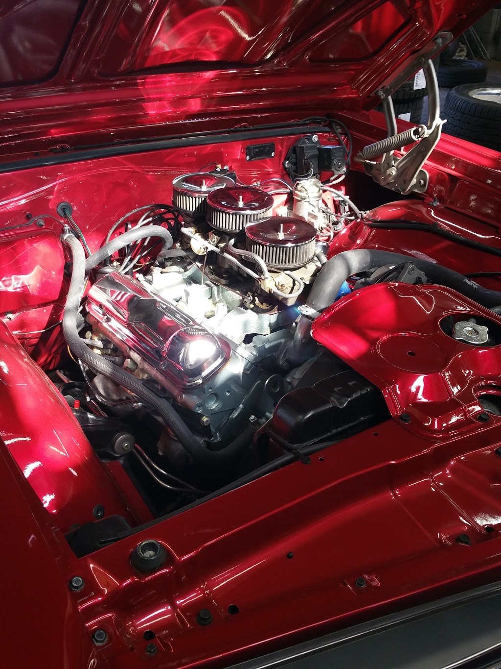 Upper Gage Garage | 451 Upper Gage Ave, Hamilton, ON L8V 4J2, Canada | Phone: (905) 389-2362