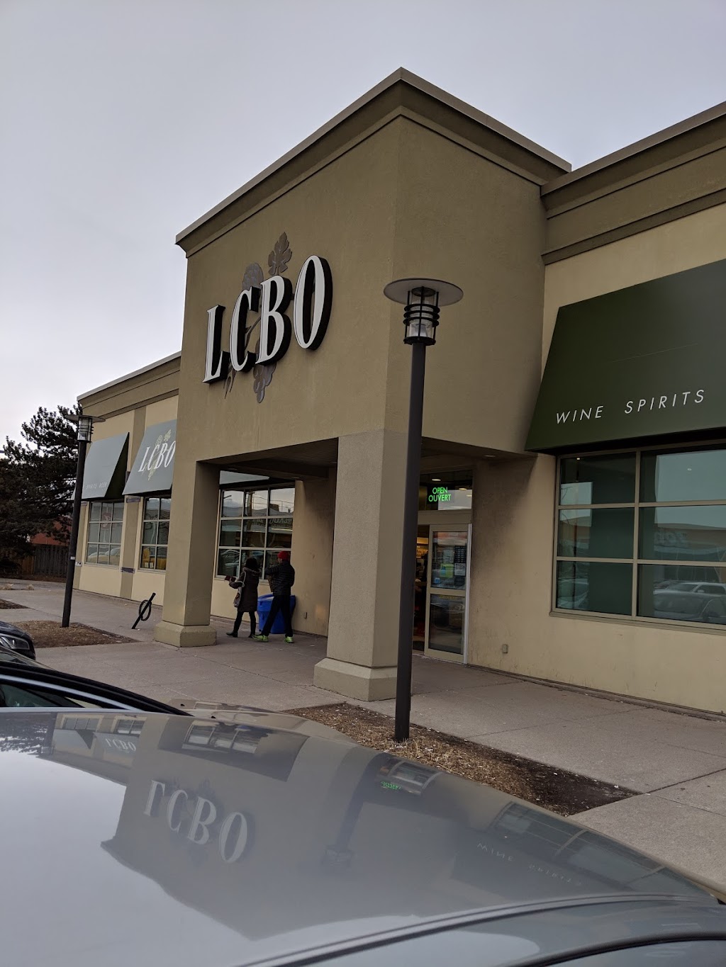 LCBO | 311 Geneva St, St. Catharines, ON L2N 2G1, Canada | Phone: (905) 646-1818