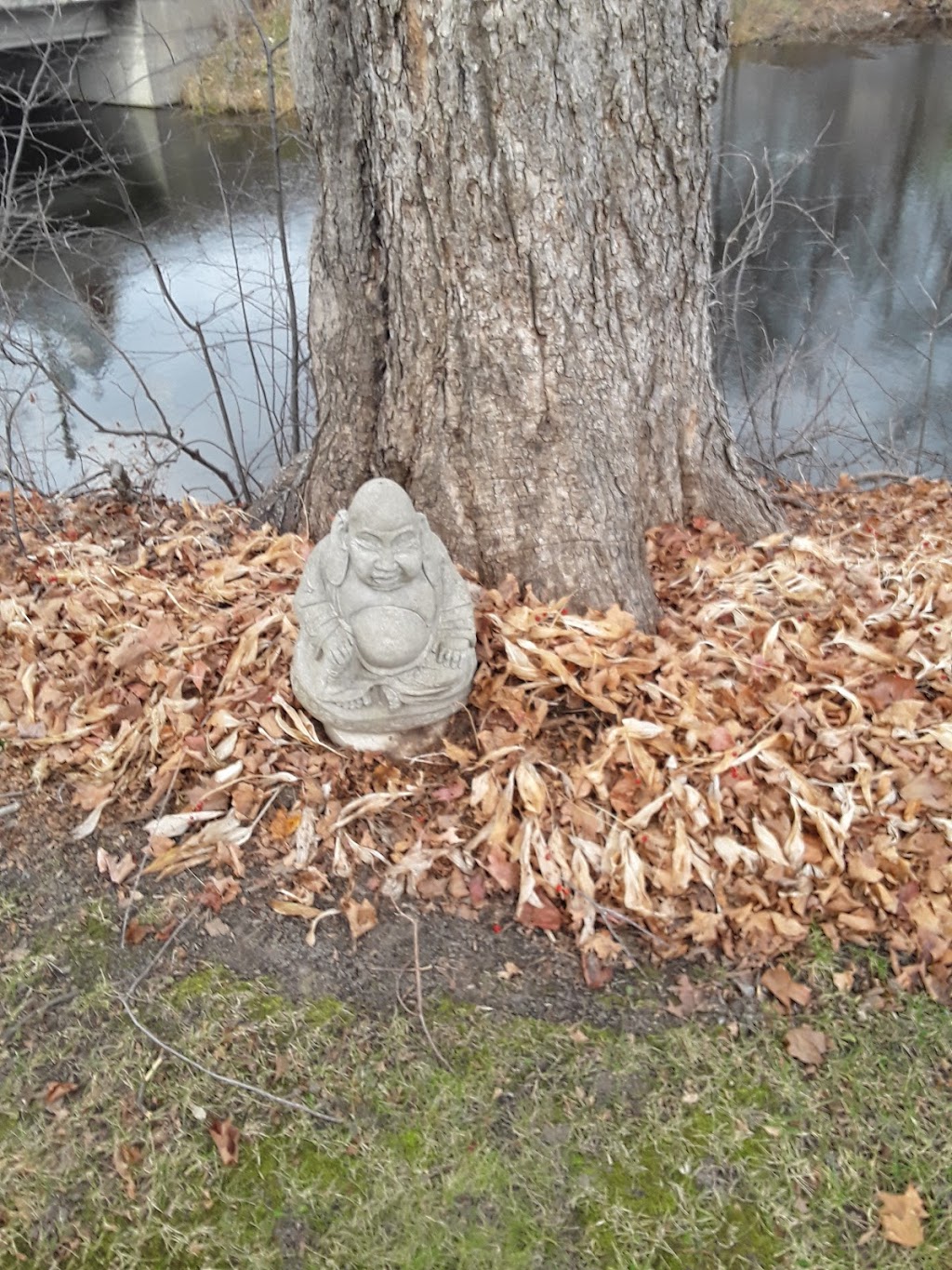 W & G LAWN ORNAMENTS | 28 Anderson Dr, Beachburg, ON K0J 1C0, Canada | Phone: (613) 582-3453