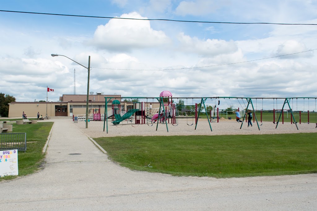 École Dugald School | 543 Holland St, Dugald, MB R0E 0K0, Canada | Phone: (204) 853-7929