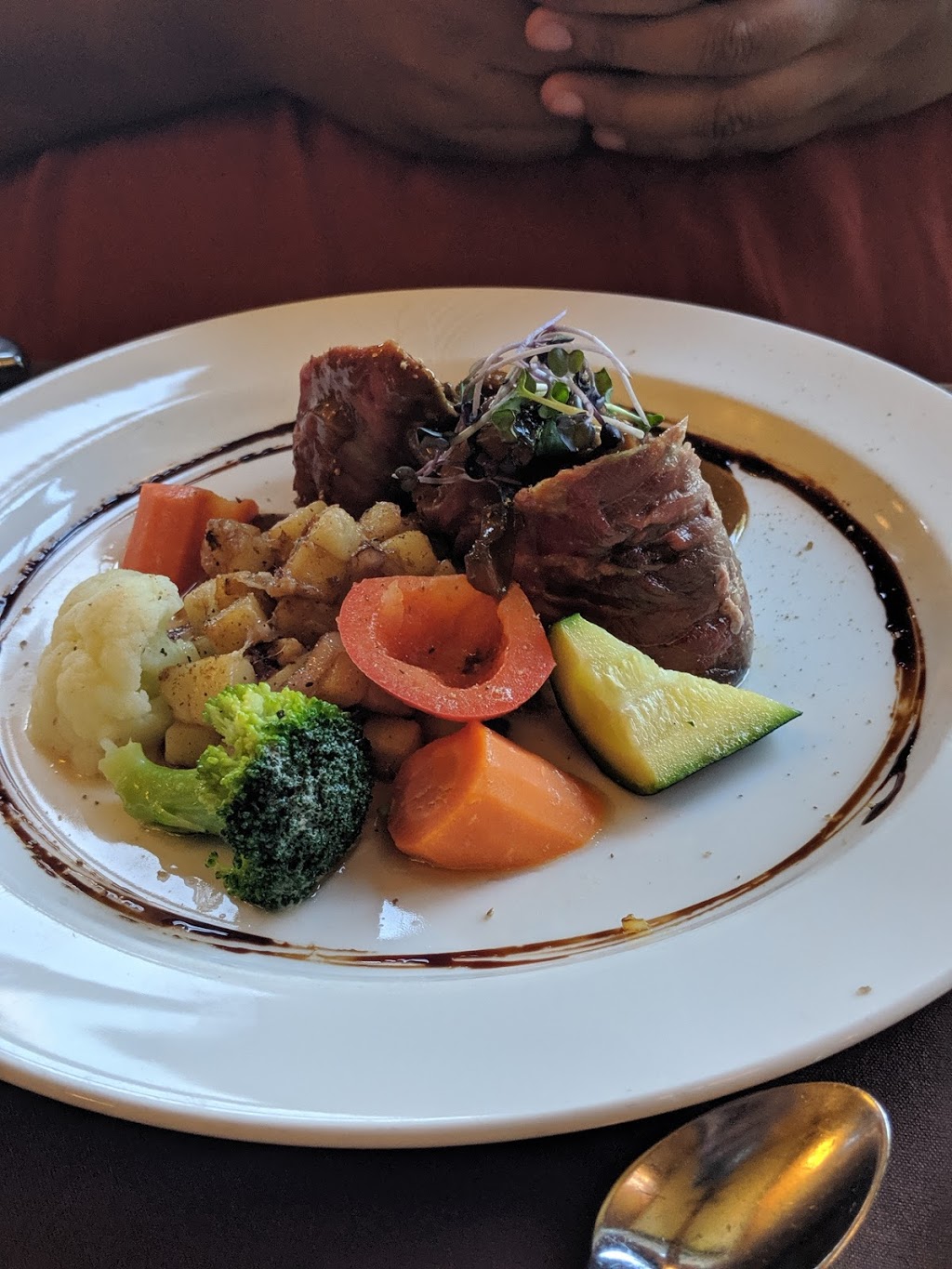 Log Cabin Inn | 9 Little Beaver Blvd, Seguin, ON P2A 0B2, Canada | Phone: (705) 746-7122