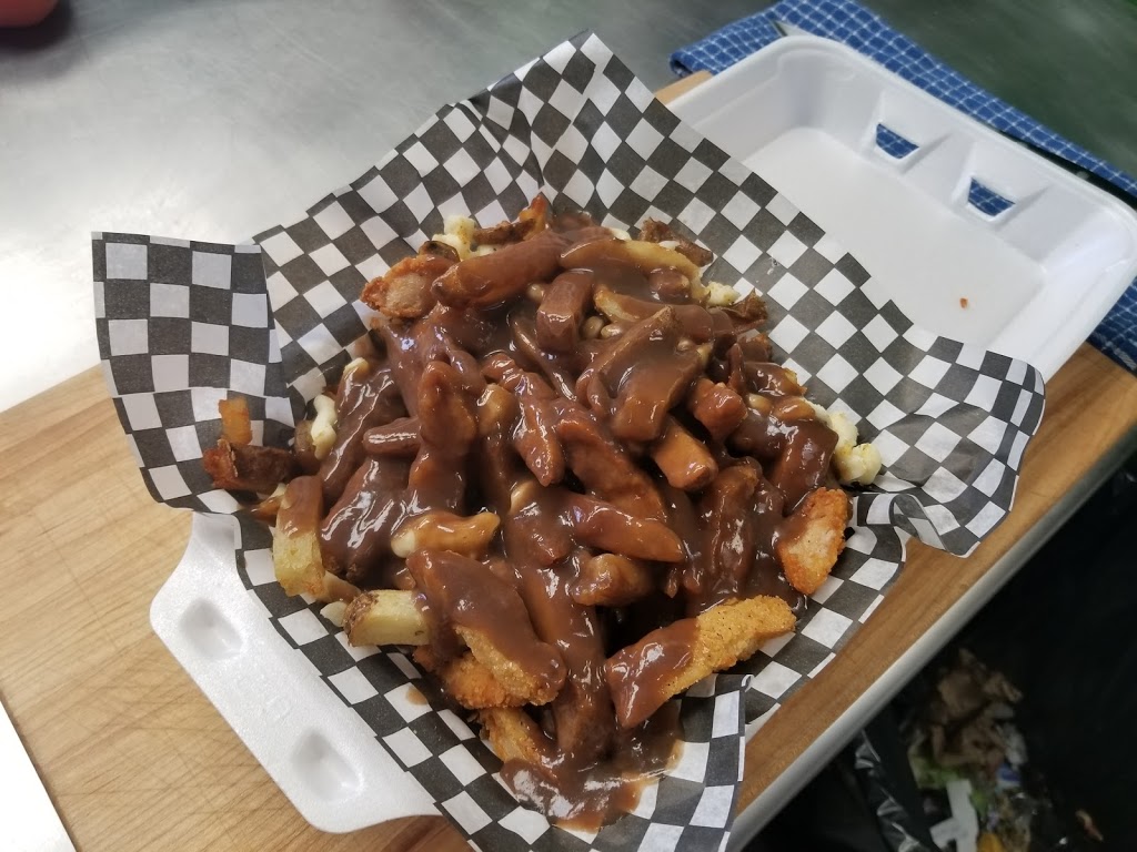 House of Subs N Stuff | 466 Merritt St #3, St. Catharines, ON L2P 1P3, Canada | Phone: (905) 641-2433