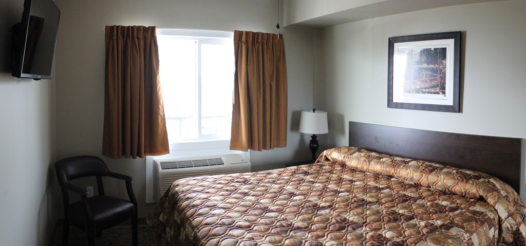 Alberta Beach Inn And Suites | 4939 50 Ave, Alberta Beach, AB T0E 0A0, Canada | Phone: (587) 763-0351