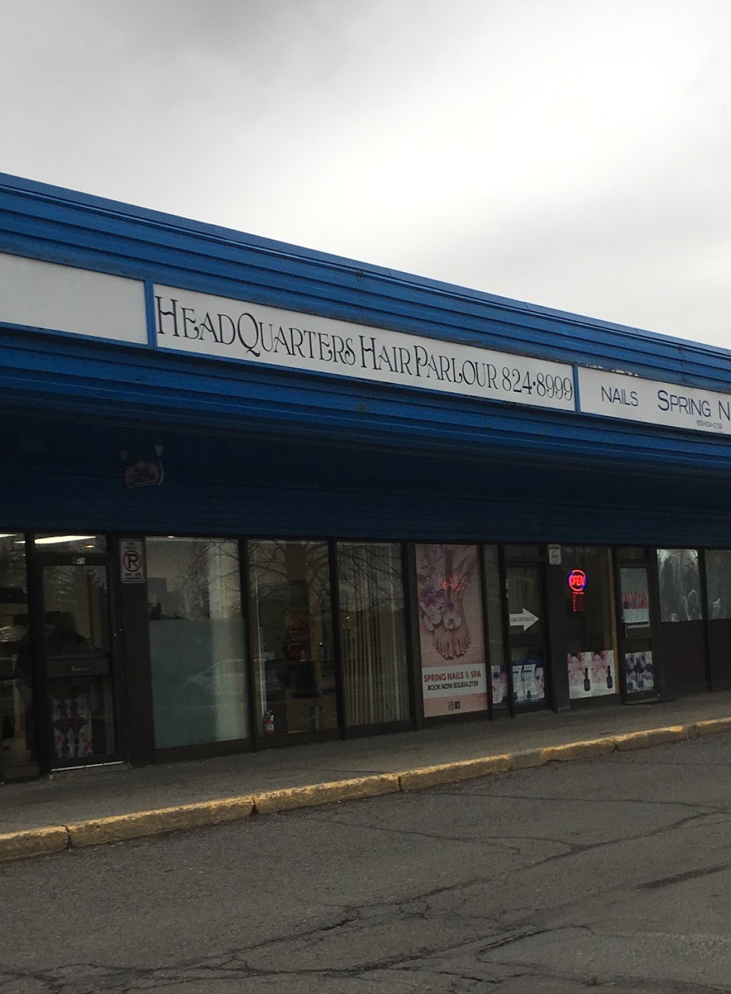 Headquarters Hair Parlour | 6481 Jeanne DArc Blvd N, Orléans, ON K1C 2R1, Canada | Phone: (613) 824-8999