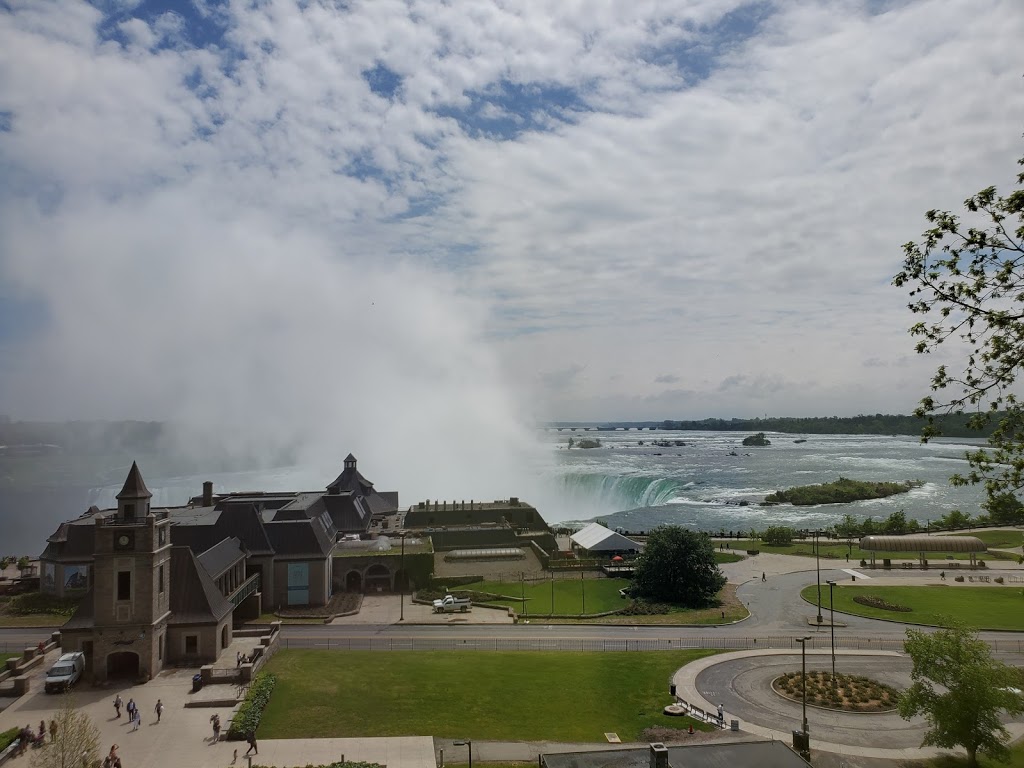 Falls Parking Lot | 6650 Niagara Pkwy, Niagara Falls, ON L2E 6T2, Canada | Phone: (905) 356-0943