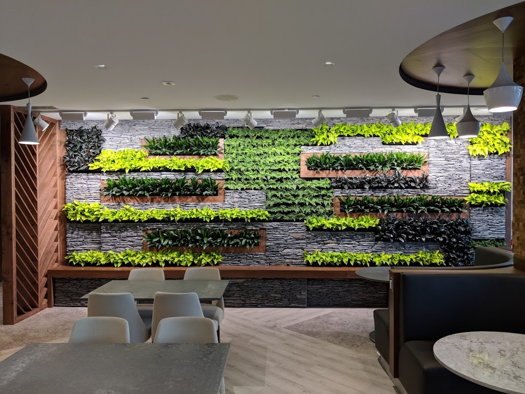 Grand View Marketplace | 5920 Niagara Pkwy, Niagara Falls, ON L2E 6X8, Canada | Phone: (905) 357-7313