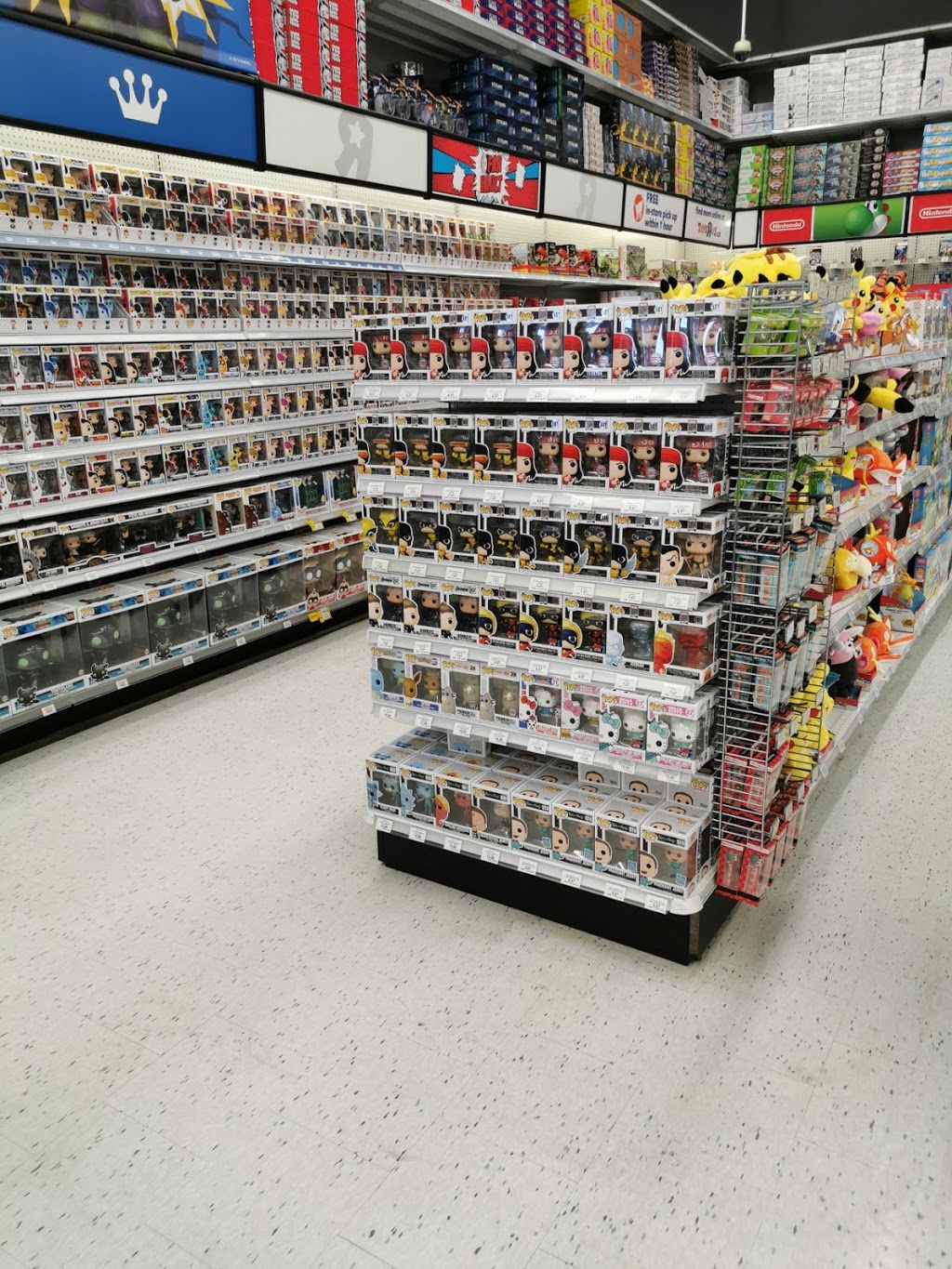 ToysRUs | Westwood Power Centre, 3075 Wonderland Rd S, London, ON N6L 1R4, Canada | Phone: (519) 668-1471
