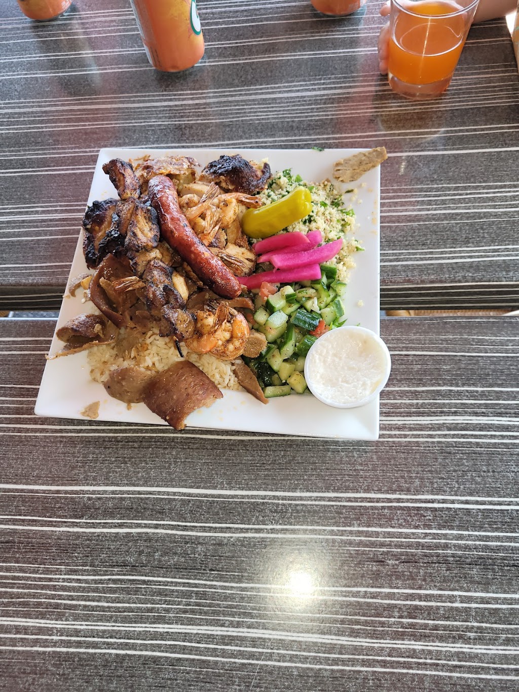 Casa Taouk | 600 Bd Jutras E, Victoriaville, QC G6S 1C9, Canada | Phone: (819) 604-9181