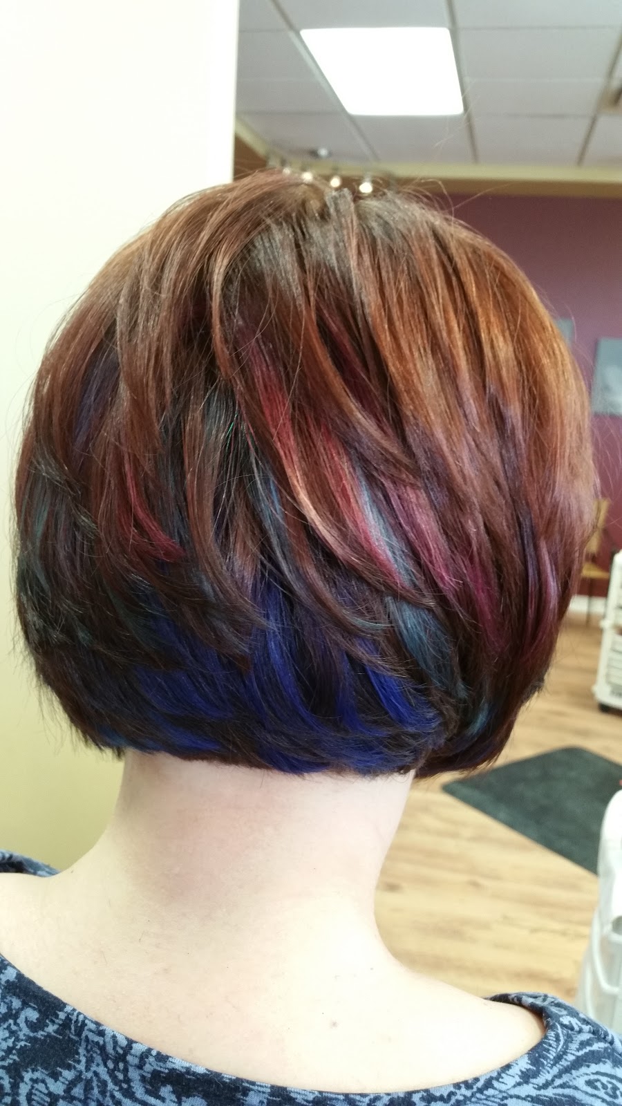 Peters Hairstyling | 700 Elizabeth Rd, Winnipeg, MB R2J 1A4, Canada | Phone: (204) 255-4292
