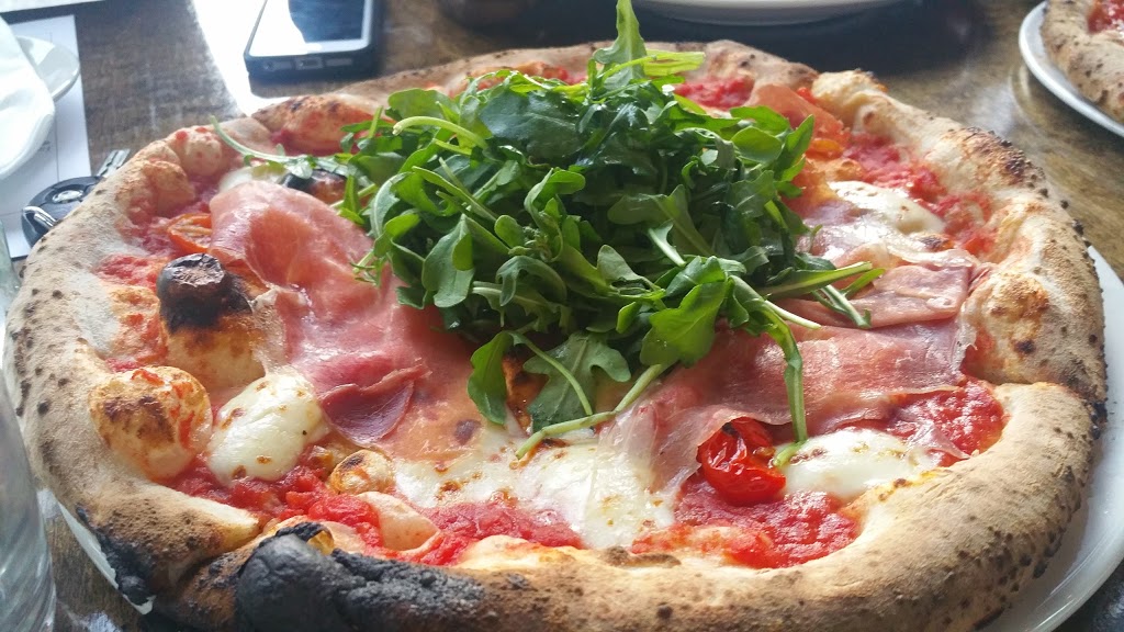Queen Margherita Pizza | 785 Annette St, Toronto, ON M6S 2E4, Canada | Phone: (647) 345-4466