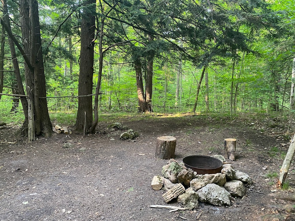 Camping on 137 Acres | 6508 17 Side Rd, Halton Hills, ON L7J 2M1, Canada | Phone: (416) 527-3971