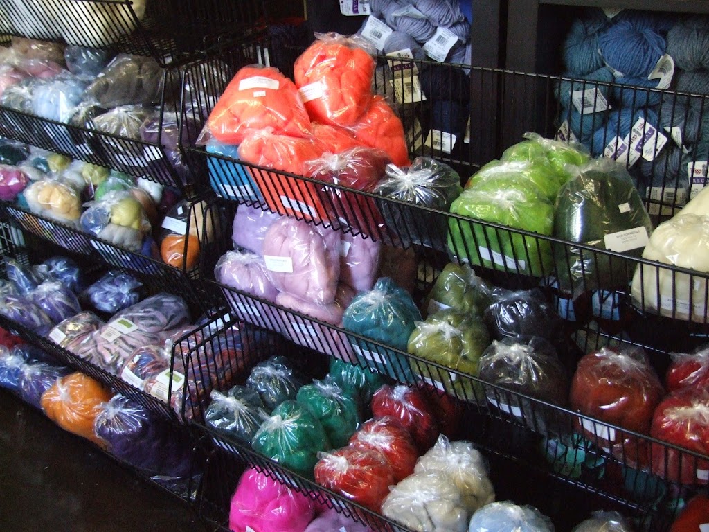 Manitoulin Fibersden | 1417 ON-551, Mindemoya, ON P0P 1S0, Canada | Phone: (705) 377-4206