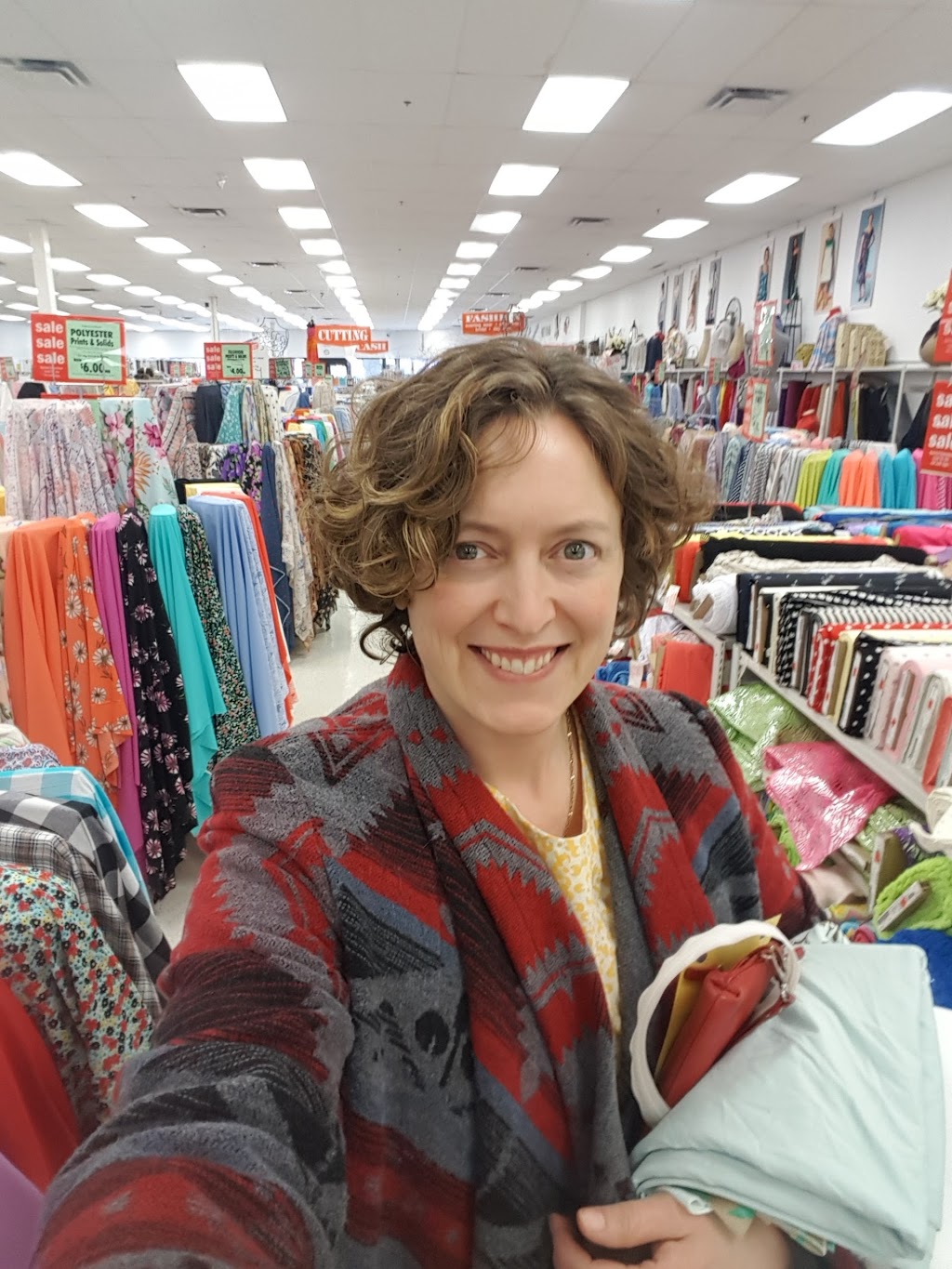 Fabricland - Home Decor Centre | 500 Gardiners Rd #2, Kingston, ON K7M 7W9, Canada | Phone: (613) 389-9755