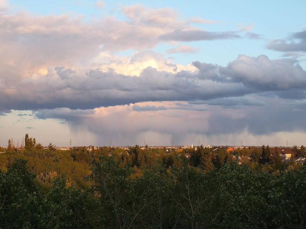 Harrow Court | 142 Harrow Cir NW, Edmonton, AB T5A 4H8, Canada | Phone: (780) 220-1390