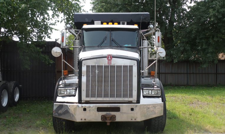 Regional Truck Rental/Sales | 401 Parkdale Ave N, Hamilton, ON L8H 5Y4, Canada | Phone: (289) 246-9336