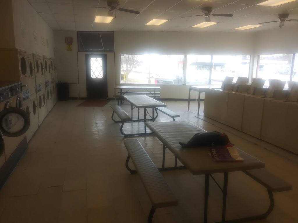 Richmond Laundry | 68209 Main St, Richmond, MI 48062, USA | Phone: (586) 727-0939